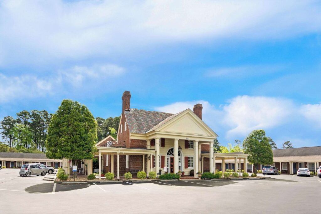 Rodeway Inn Williamsburg Edge District